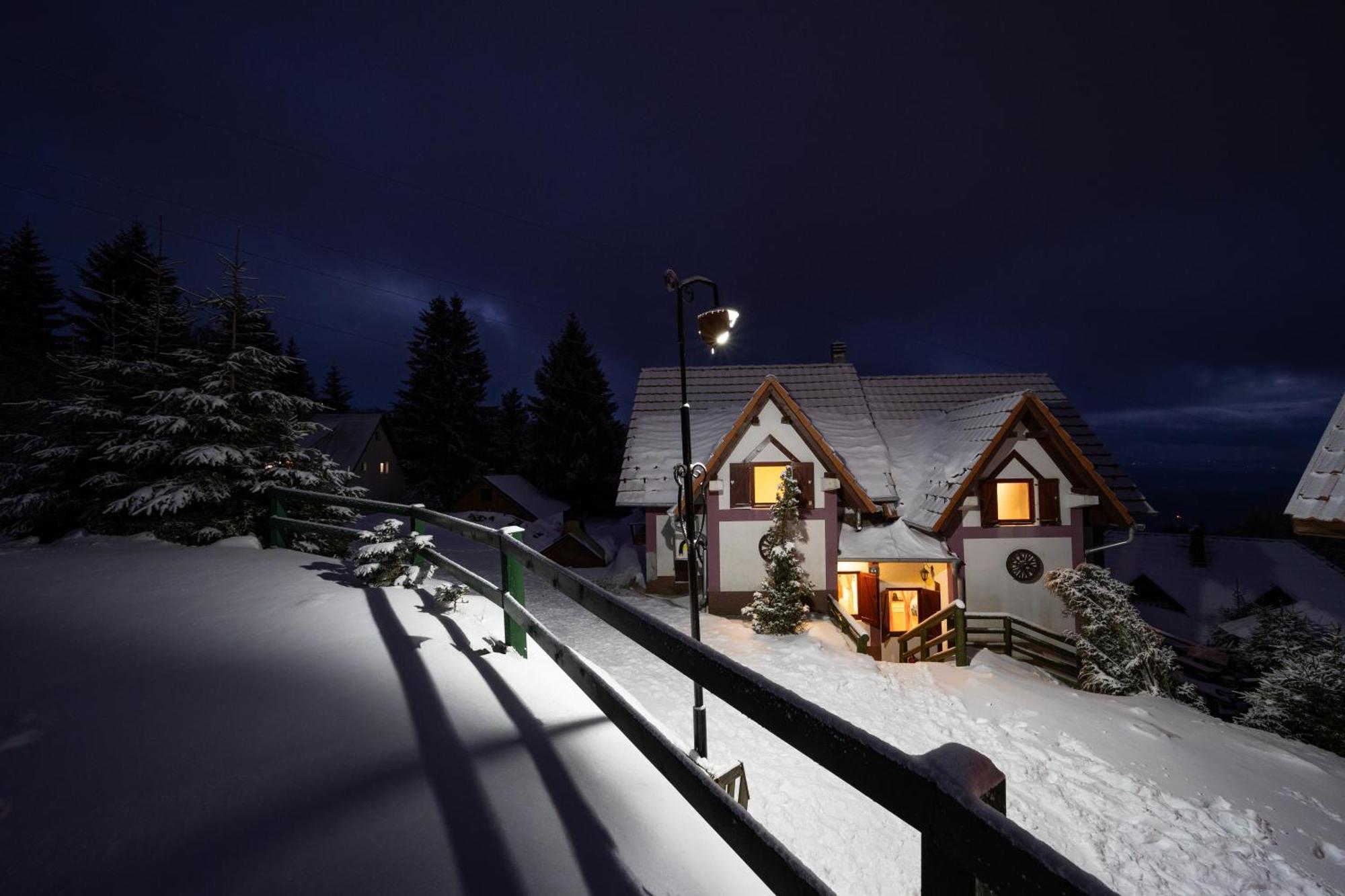 Planinske Vile M&S Kopaonik Exterior photo