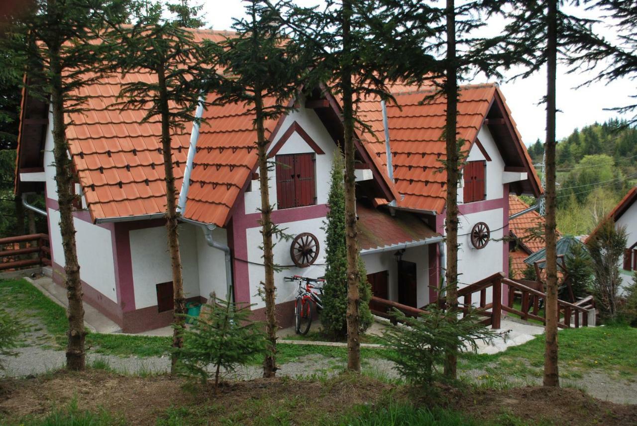 Planinske Vile M&S Kopaonik Exterior photo